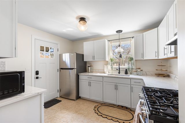 79 Archer Street, Pawtucket, RI 02861