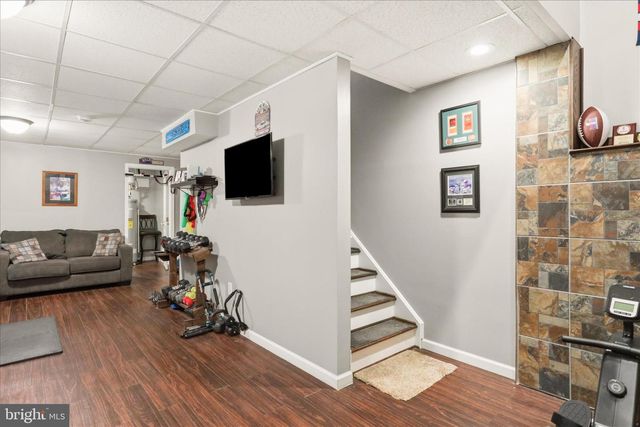 12 STORK LN, Martinsburg, WV 25405