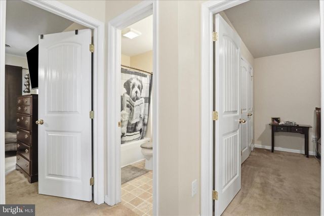 12 STORK LN, Martinsburg, WV 25405