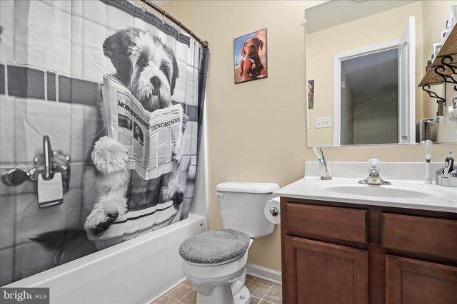 12 STORK LN, Martinsburg, WV 25405