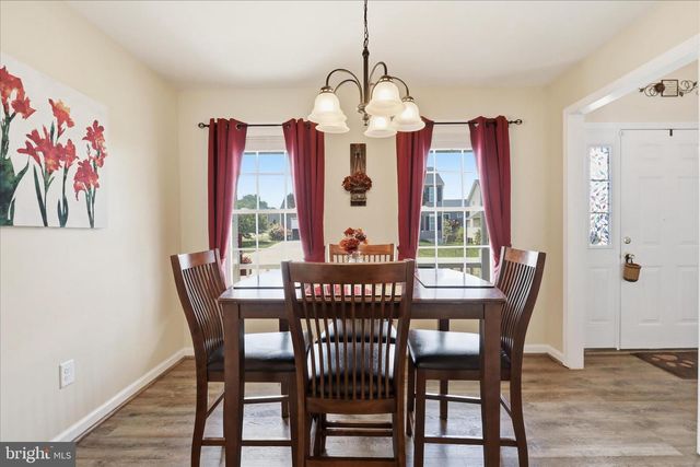 12 STORK LN, Martinsburg, WV 25405