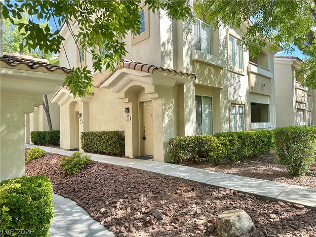 1501 CARDINAL PEAK Lane 202, Las Vegas, NV 89144