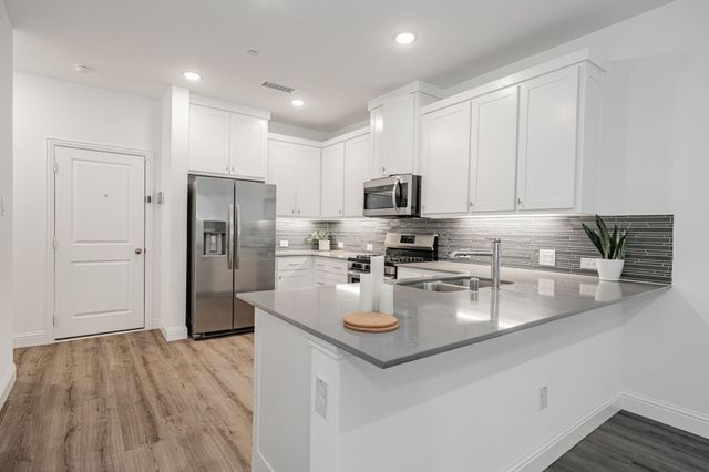 537 Parkside Drive, Argyle, TX 76226