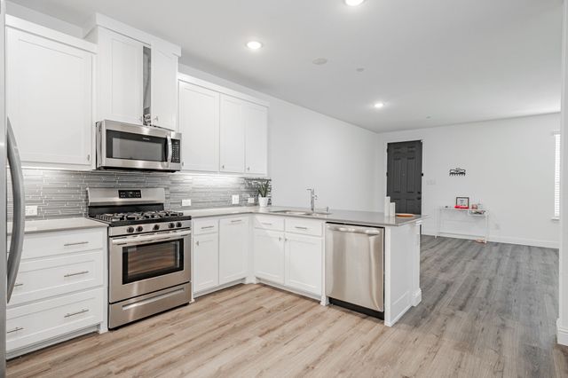 537 Parkside Drive, Argyle, TX 76226