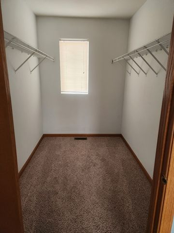 1116 Heron Circle, Joliet, IL 60431