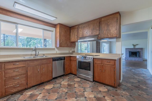 2 Portola Avenue, Monterey, CA 93940