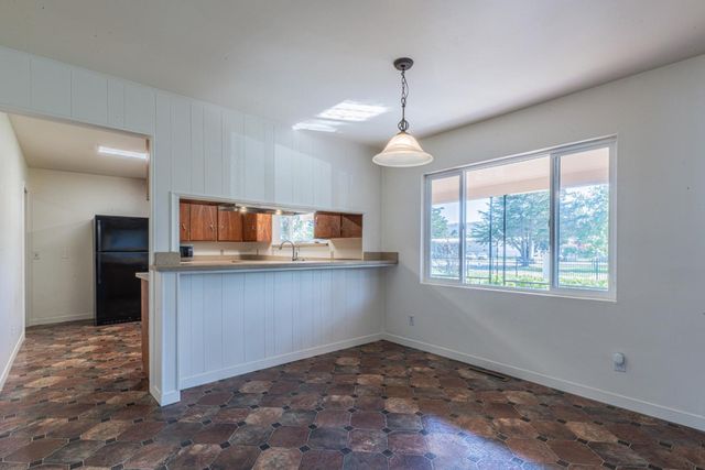 2 Portola Avenue, Monterey, CA 93940