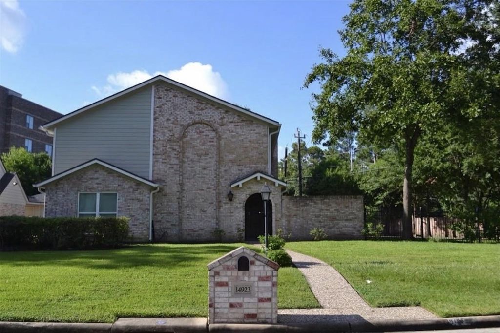 14923 Perthshire Road, Houston, TX 77079