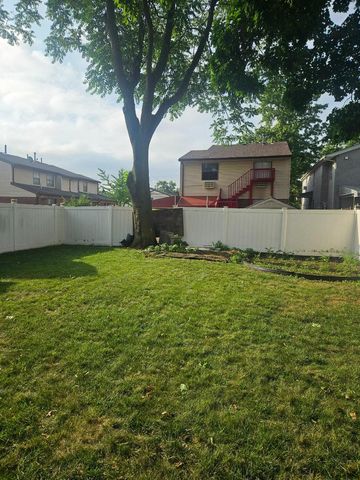 16132 119th Drive, Jamaica, NY 11434