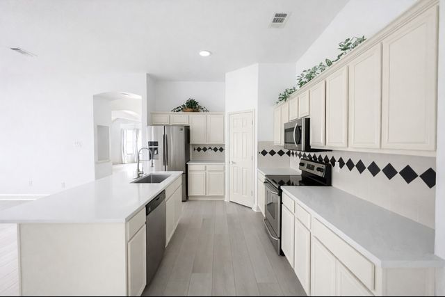 101 Hawthorne Drive, Murphy, TX 75094