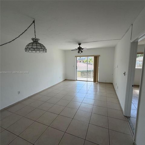 7505 SW 82nd St 206, Miami, FL 33143
