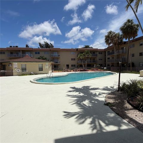 7505 SW 82nd St 206, Miami, FL 33143