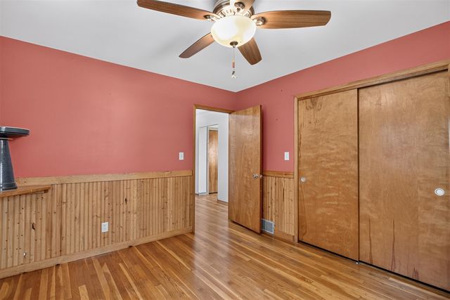 2695 Gilletts Lake Road, Jackson, MI 49201