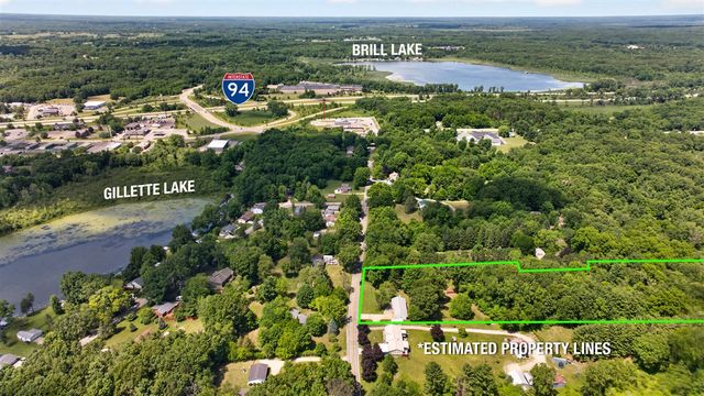 2695 Gilletts Lake Road, Jackson, MI 49201