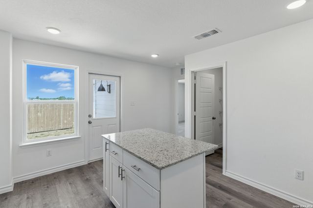 503 RAVEN ROW, Marion, TX 78124
