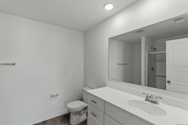 503 RAVEN ROW, Marion, TX 78124