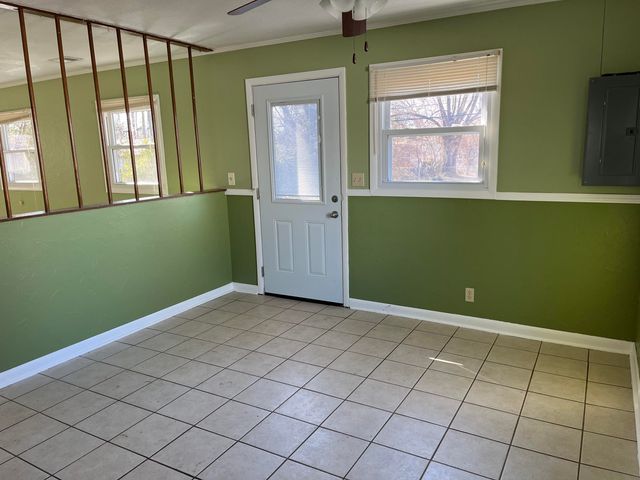 330 Hummingbird Lane, Lexington, KY 40503