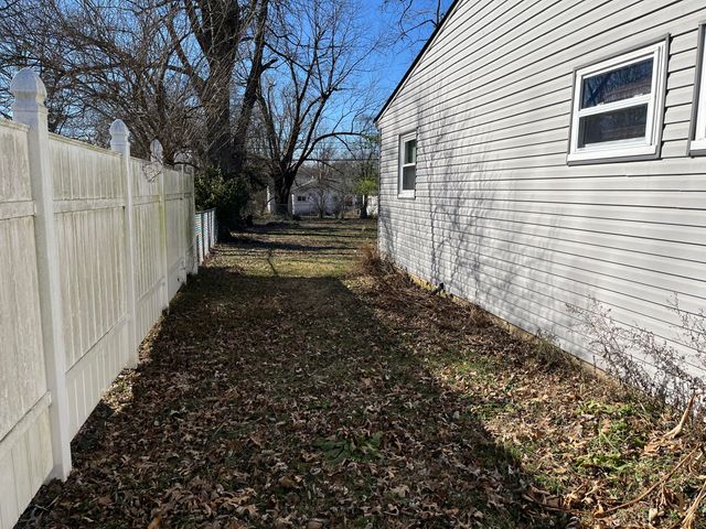 330 Hummingbird Lane, Lexington, KY 40503