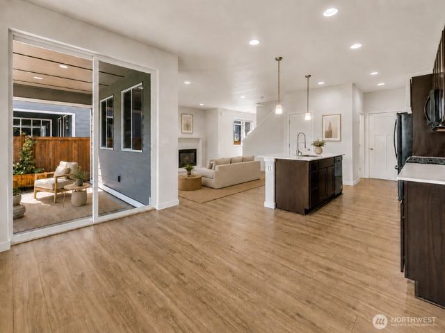 9014 Viola Street SE, Olympia, WA 98501