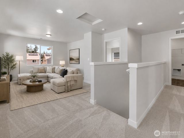 9014 Viola Street SE, Olympia, WA 98501
