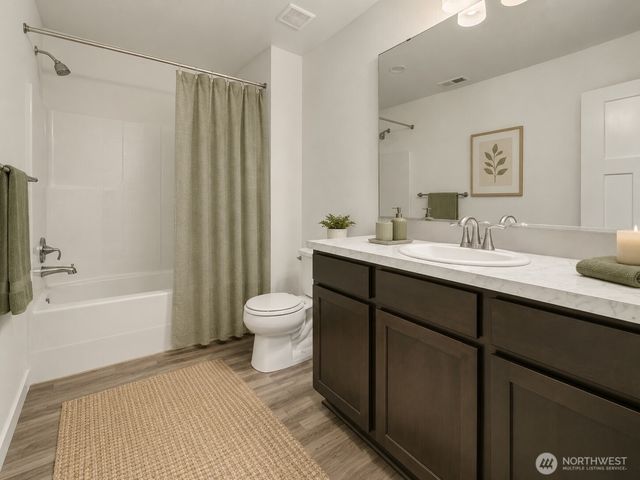 9014 Viola Street SE, Olympia, WA 98501