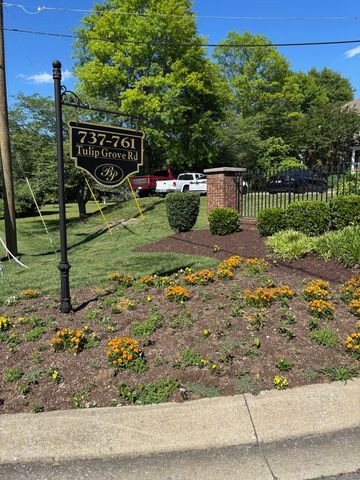 739 Tulip Grove Rd Apt 401, Hermitage, TN 37076