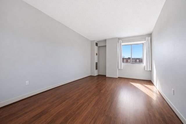 15 N Beacon St 316, Boston, MA 02134