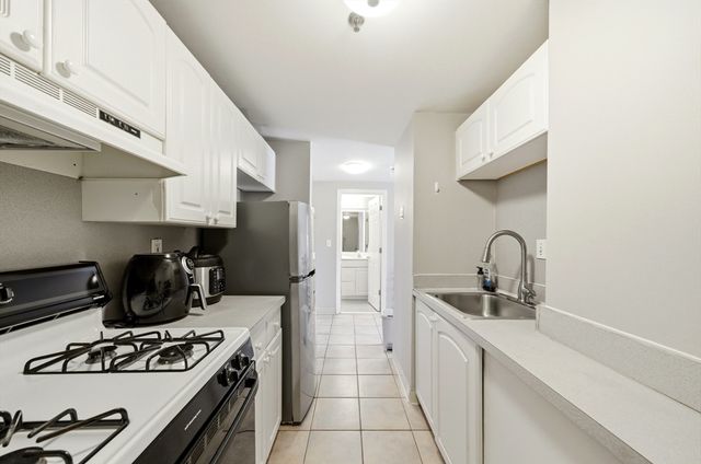 15 N Beacon St 316, Boston, MA 02134