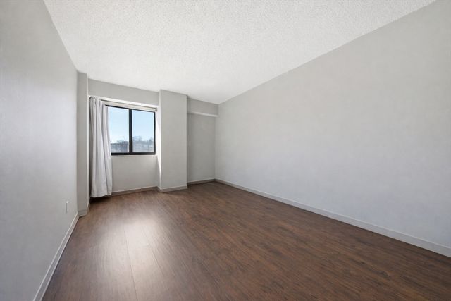 15 N Beacon St 316, Boston, MA 02134