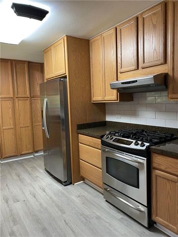 3284 Embry Circle, Atlanta, GA 30341