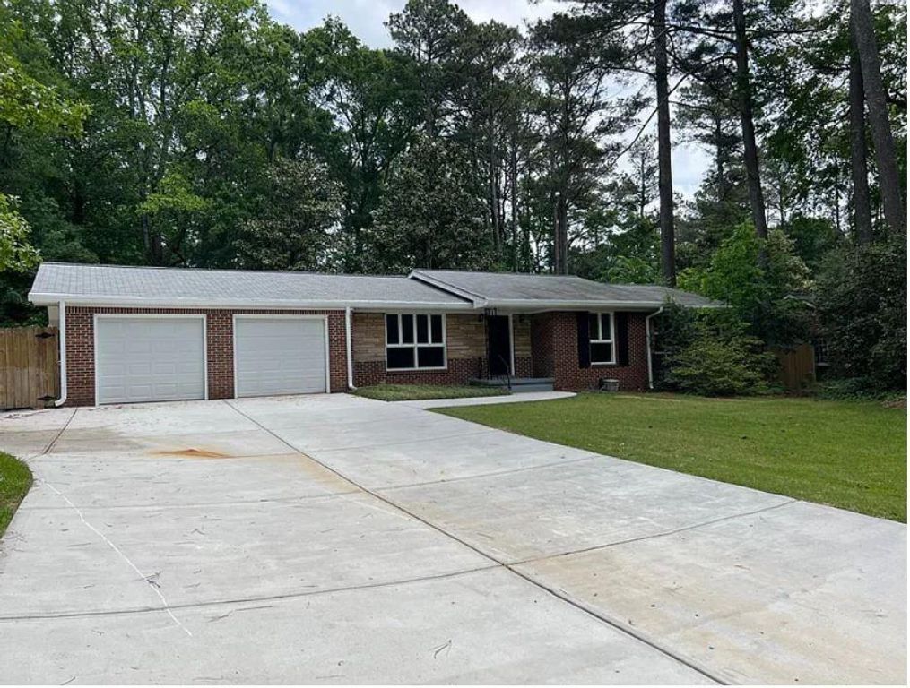 3284 Embry Circle, Atlanta, GA 30341