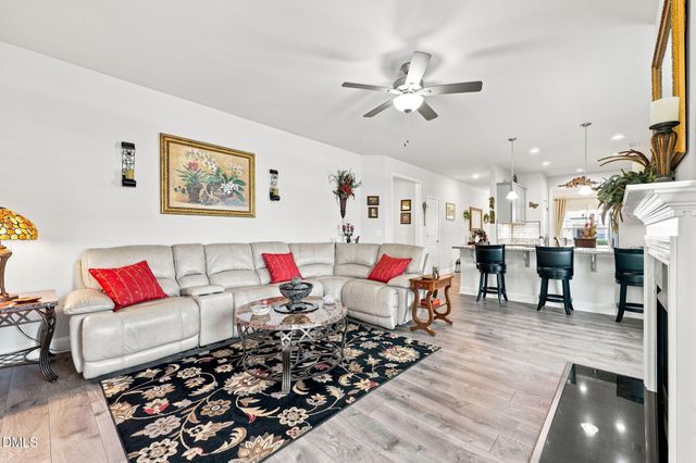 102 Boomer Street, Benson, NC 27504