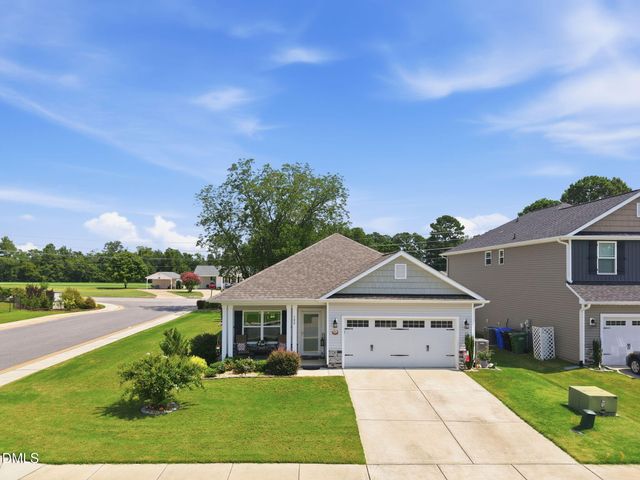 102 Boomer Street, Benson, NC 27504