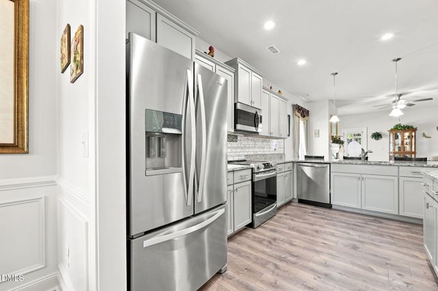 102 Boomer Street, Benson, NC 27504