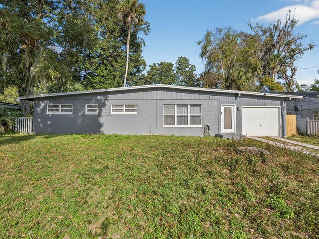 1068 PETER ROAD, Daytona Beach, FL 32114