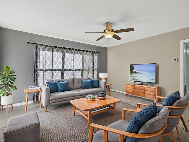 1068 PETER ROAD, Daytona Beach, FL 32114