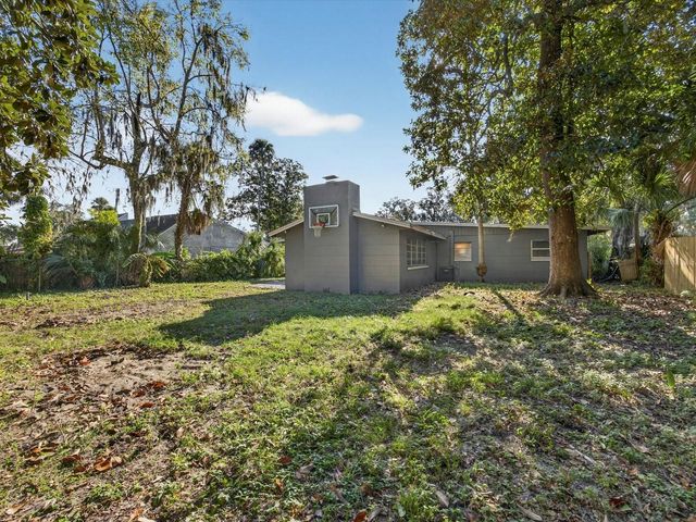 1068 PETER ROAD, Daytona Beach, FL 32114