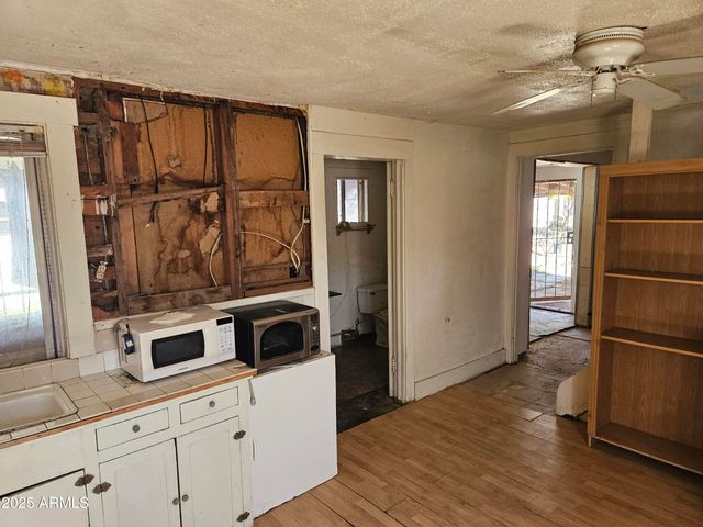 2034 N 10TH Street, Phoenix, AZ 85006