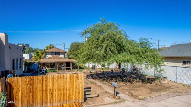 2034 N 10TH Street, Phoenix, AZ 85006