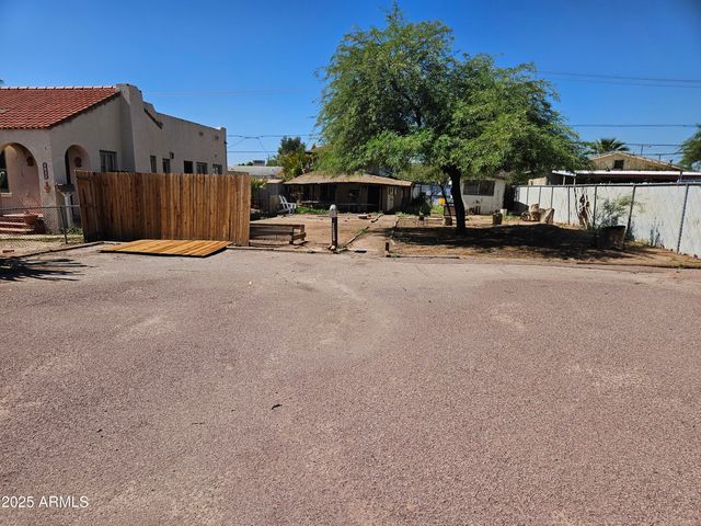 2034 N 10TH Street, Phoenix, AZ 85006