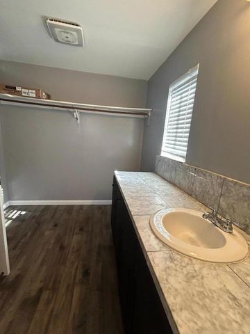 196 Surf Street, Pacifica, CA 94044