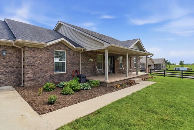 611 Menelaus Road, Berea, KY 40403