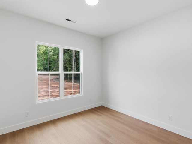8632 Parris Bridge Road, Chesnee, SC 29323
