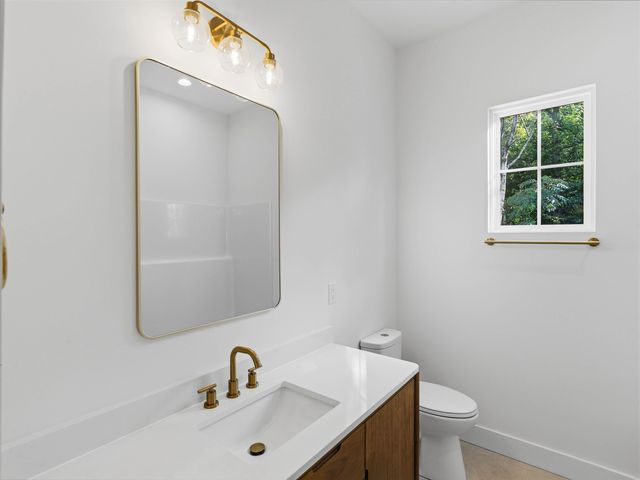 8632 Parris Bridge Road, Chesnee, SC 29323