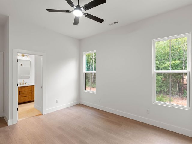 8632 Parris Bridge Road, Chesnee, SC 29323