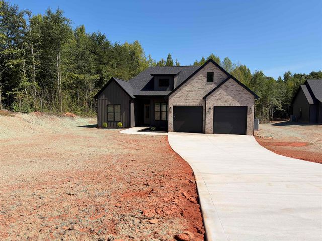 8632 Parris Bridge Road, Chesnee, SC 29323