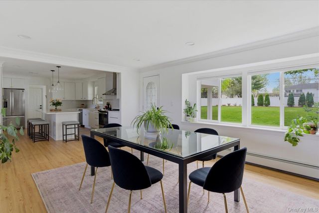 19 Foothill Lane, East Northport, NY 11731