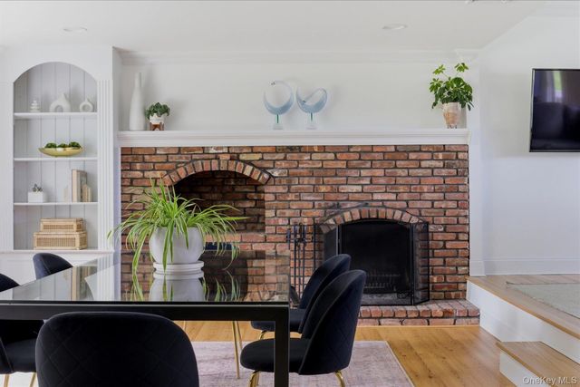 19 Foothill Lane, East Northport, NY 11731