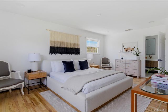 19 Foothill Lane, East Northport, NY 11731