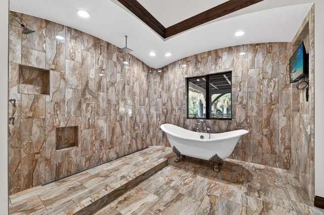 200 S Graves Road, Fort Pierce, FL 34945